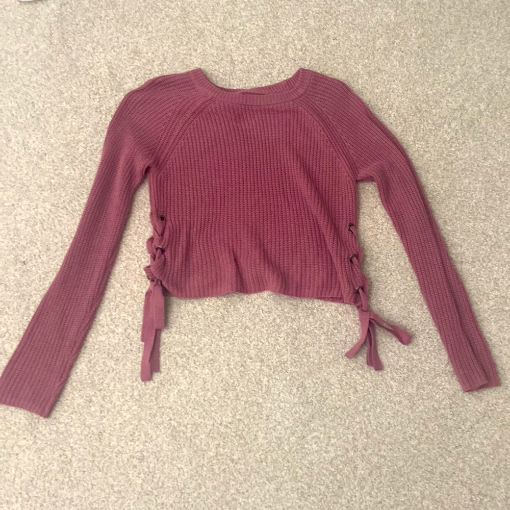 pink sweater